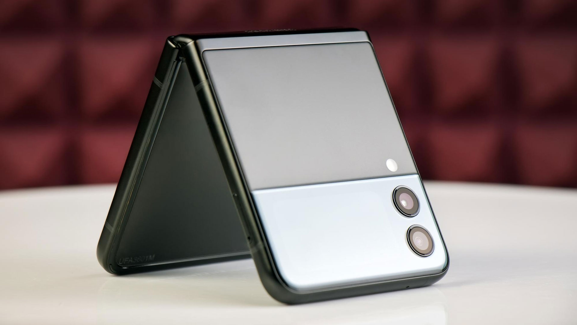 Foldable Phones and Devices