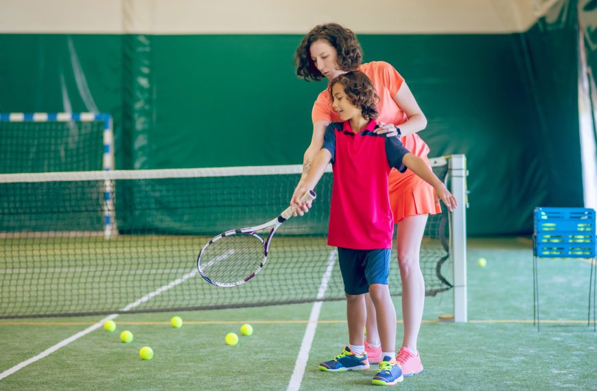 The Best Way to Learn Playing Tennis.