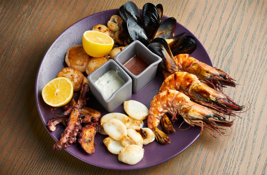 What Are Popular Seafoods?